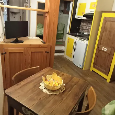 Domy Central Studio * Aosta